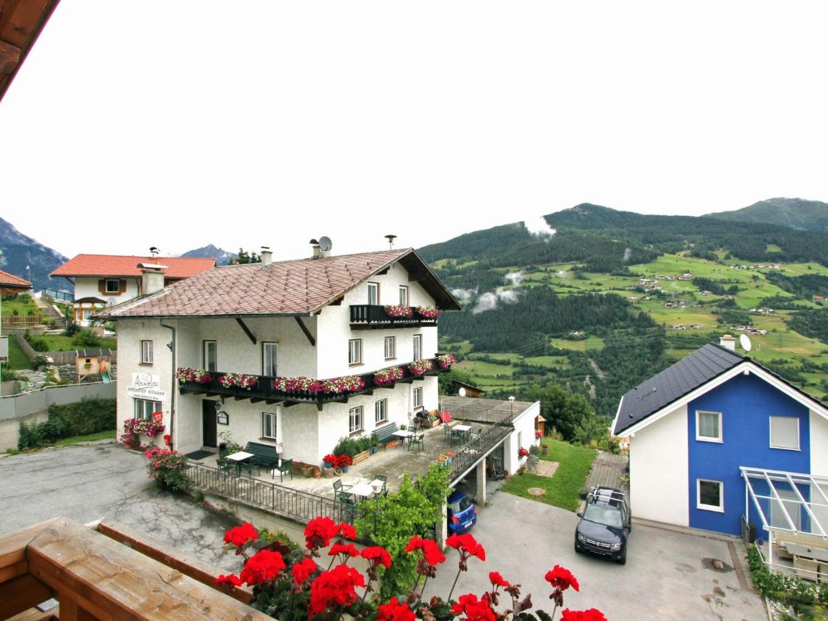 Modern Apartment In Hochgallmigg With Balcony Exteriér fotografie